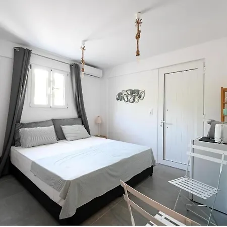 Anchor Apartamento Troulos